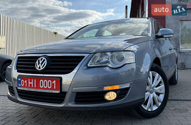 Седан Volkswagen Passat 2010 в Лубнах