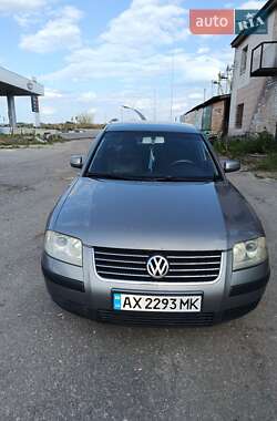 Седан Volkswagen Passat 2001 в Харькове
