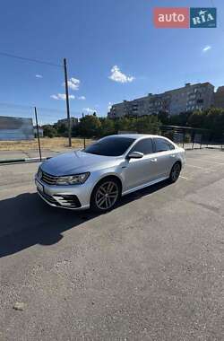 Седан Volkswagen Passat 2018 в 