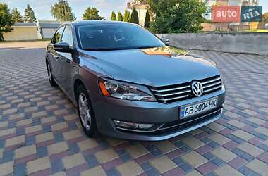 Седан Volkswagen Passat 2015 в Гайсине