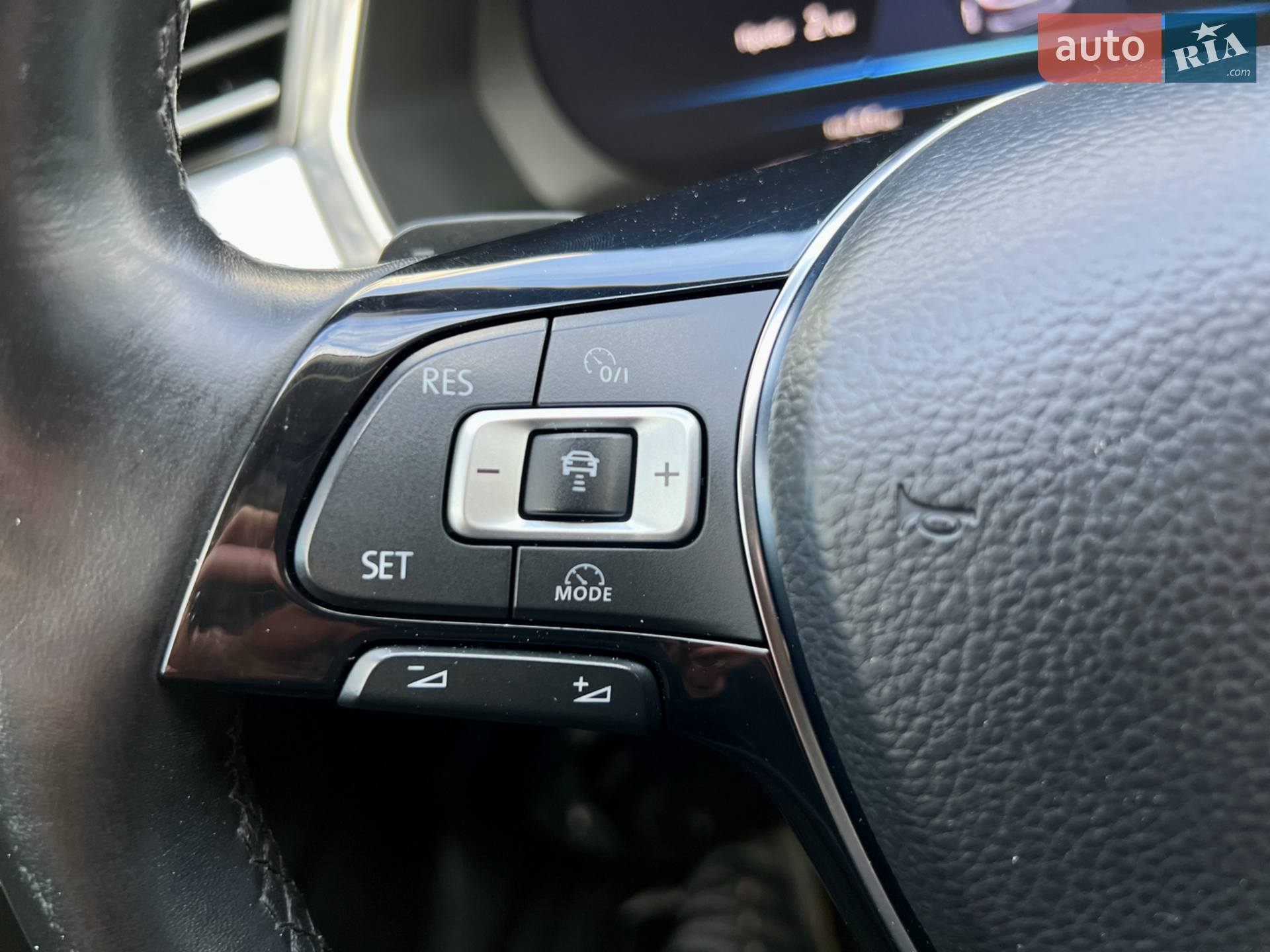 2018 Volkswagen Passat - мініатюра 14