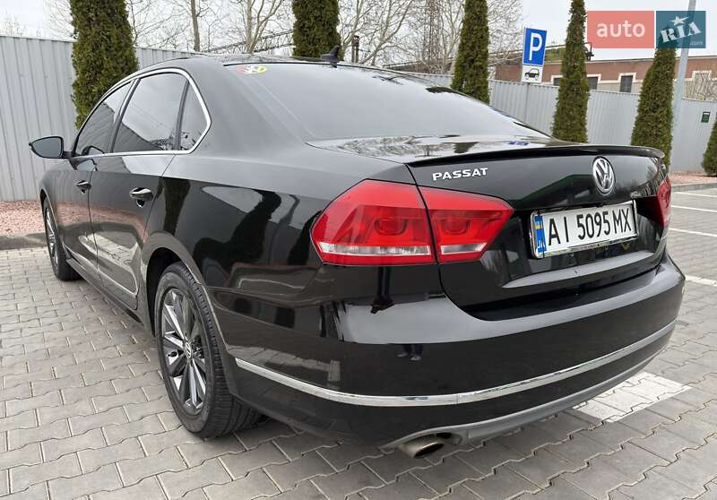 Седан Volkswagen Passat 2011 в Одесі