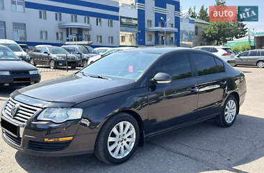 Седан Volkswagen Passat 2006 в Кропивницькому
