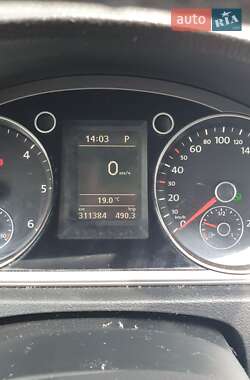 Універсал Volkswagen Passat 2012 в Львові