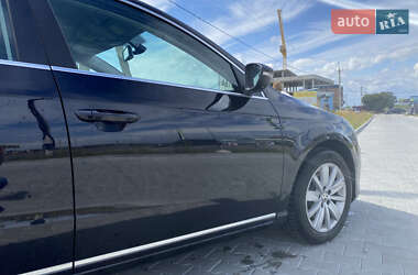 Универсал Volkswagen Passat 2012 в 