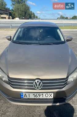 Седан Volkswagen Passat 2015 в Броварах
