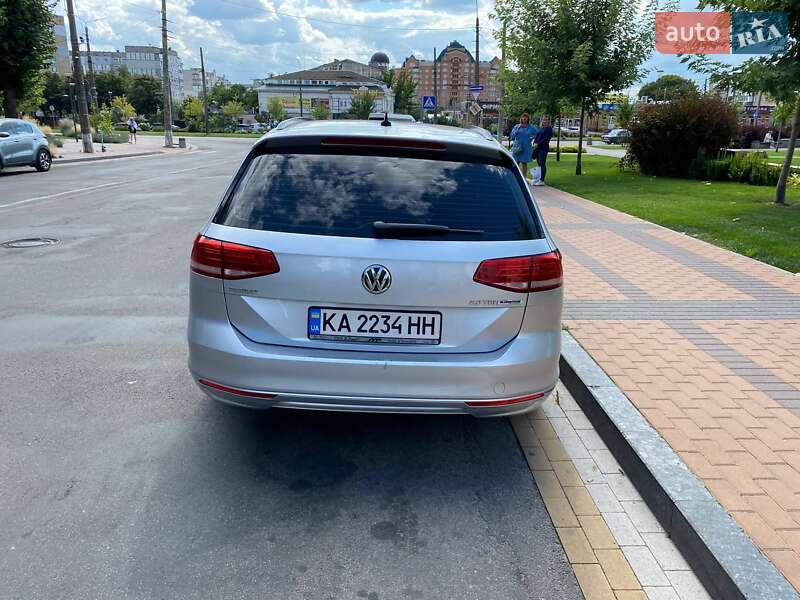 Универсал Volkswagen Passat 2015 в Белой Церкви