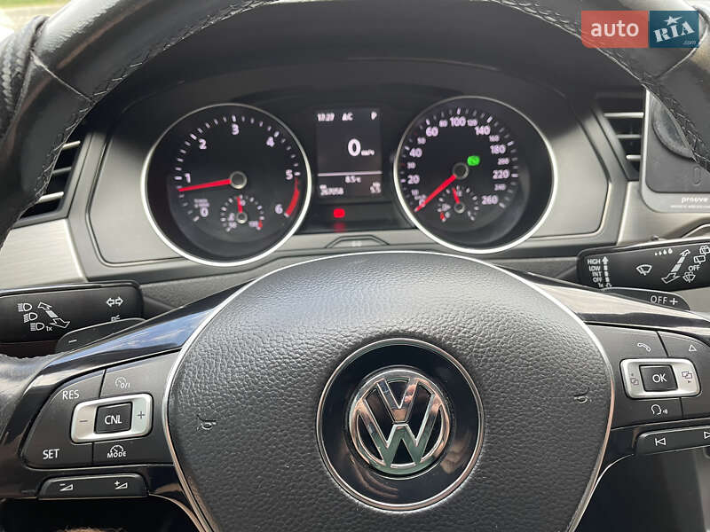 Универсал Volkswagen Passat 2014 в Виннице фото 18 Универсал Volkswagen Passat 2014 в Виннице
