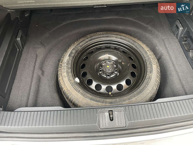 Универсал Volkswagen Passat 2014 в Виннице фото 30 Универсал Volkswagen Passat 2014 в Виннице