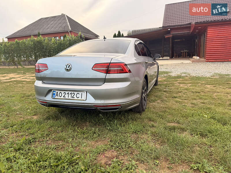 Седан Volkswagen Passat 2018 в Виноградове