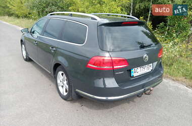 Універсал Volkswagen Passat 2011 в  фото 3 Універсал Volkswagen Passat 2011 в