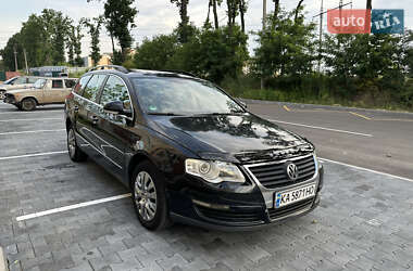 Универсал Volkswagen Passat 2007 в Киеве