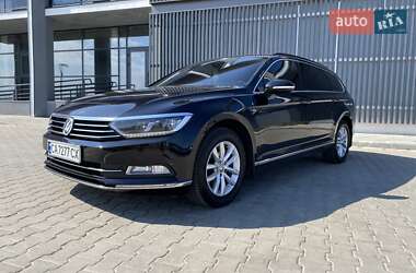 Універсал Volkswagen Passat 2015 в Корсунь-Шевченківському
