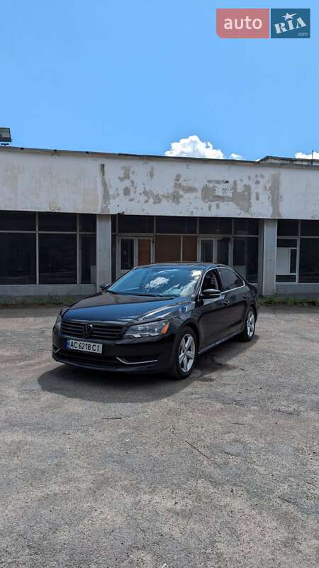 Седан Volkswagen Passat 2012 в 