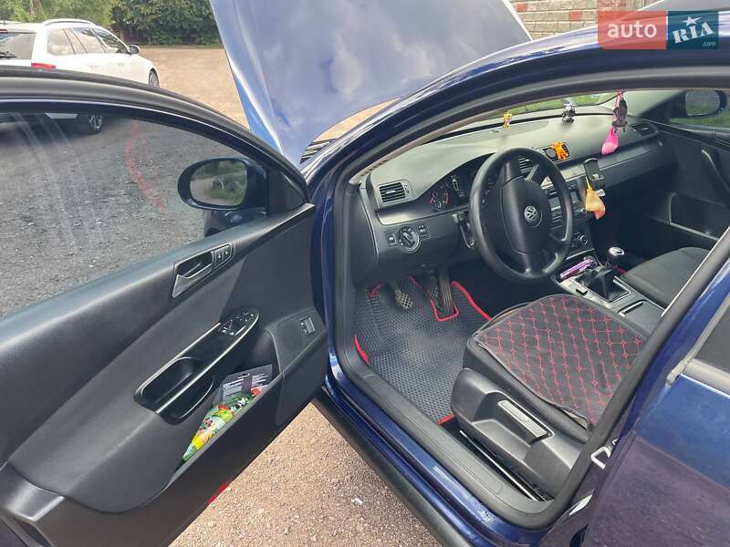 Универсал Volkswagen Passat 2010 в Коростене