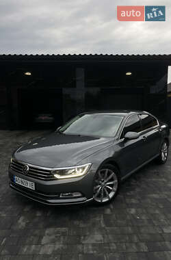 Седан Volkswagen Passat 2015 в Виноградове