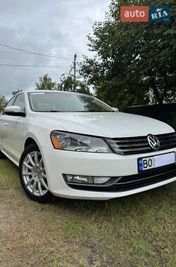 Седан Volkswagen Passat 2015 в Борщеві