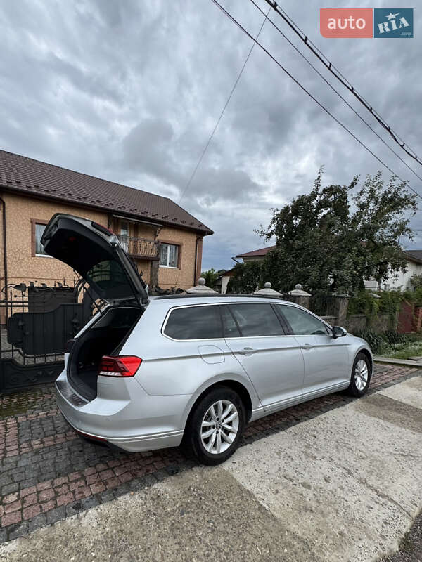 Универсал Volkswagen Passat 2020 в Ивано-Франковске