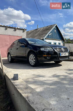 Седан Volkswagen Passat 2009 в Орехове