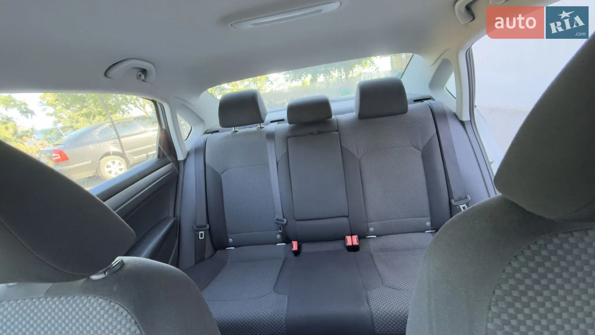 2012 Volkswagen Passat - мініатюра 2