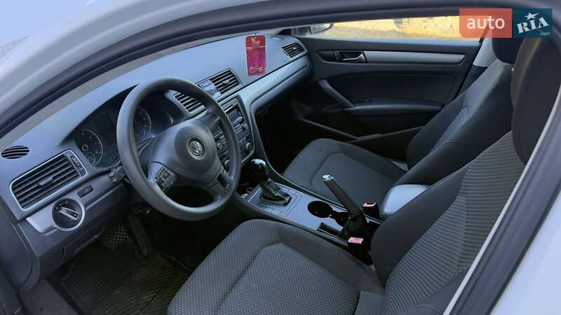 Седан Volkswagen Passat 2012 в Черноморске