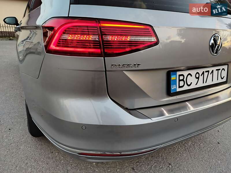 Универсал Volkswagen Passat 2017 в Львове