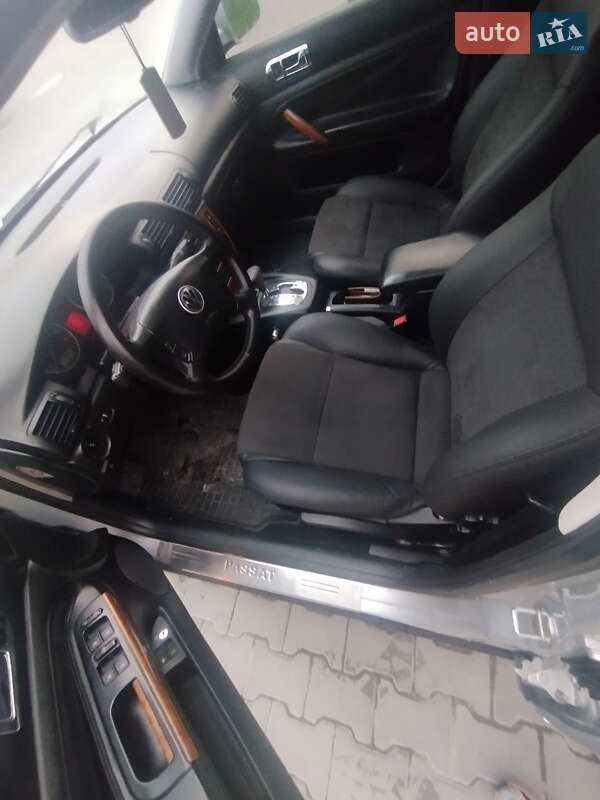 Седан Volkswagen Passat 2001 в Бориславі