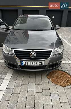 Седан Volkswagen Passat 2008 в Ивано-Франковске