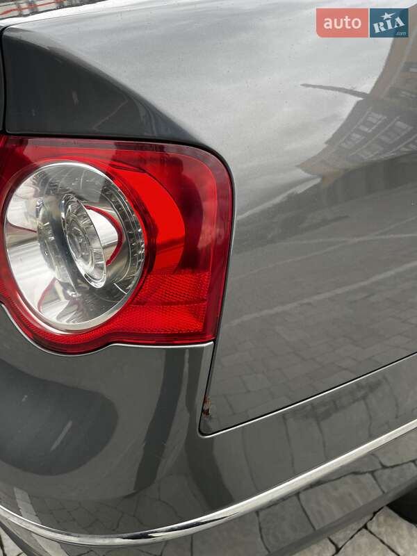 Седан Volkswagen Passat 2008 в Ивано-Франковске