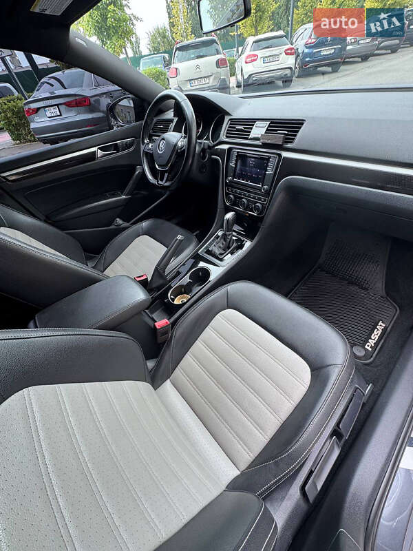 Седан Volkswagen Passat 2018 в Киеве фото 17 Седан Volkswagen Passat 2018 в Киеве