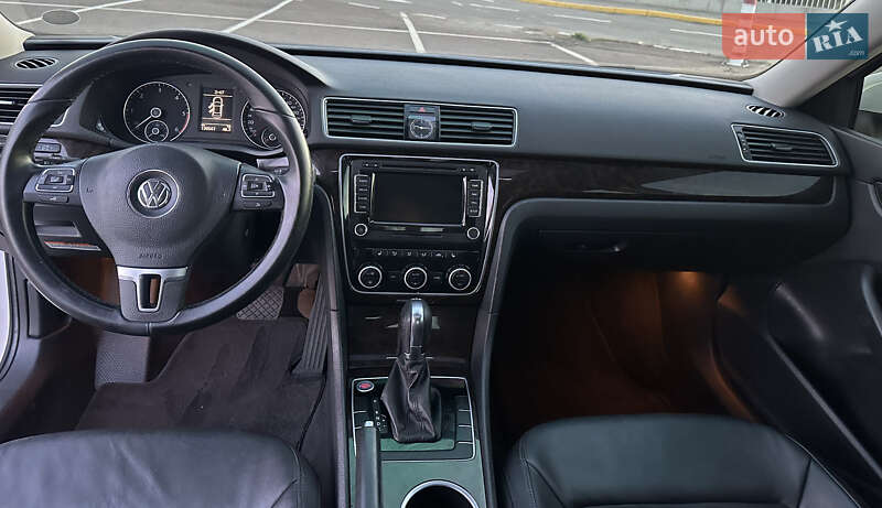 Седан Volkswagen Passat 2013 в Одессе фото 50 Седан Volkswagen Passat 2013 в Одессе
