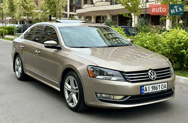 Седан Volkswagen Passat 2014 в Києві