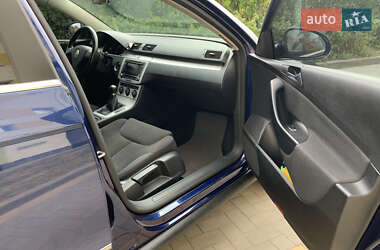Универсал Volkswagen Passat 2008 в Луцке
