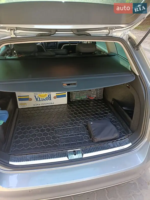 Volkswagen Passat 2020 VIN WVWZZZ3CZLE135942 фото оголошення 8 з 46