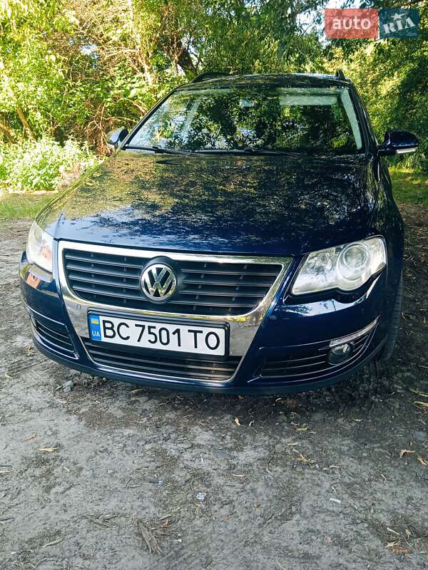 Универсал Volkswagen Passat 2009 в Львове