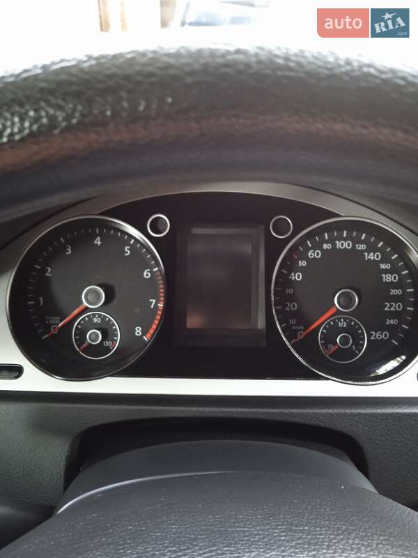 Универсал Volkswagen Passat 2009 в Львове