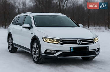 Універсал Volkswagen Passat 2017 в Умані