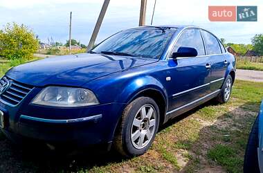 Седан Volkswagen Passat 2002 в Краснокутске