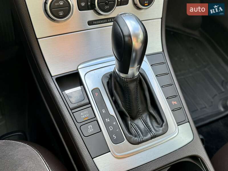 Універсал Volkswagen Passat 2012 в Харкові фото 19 Універсал Volkswagen Passat 2012 в Харкові