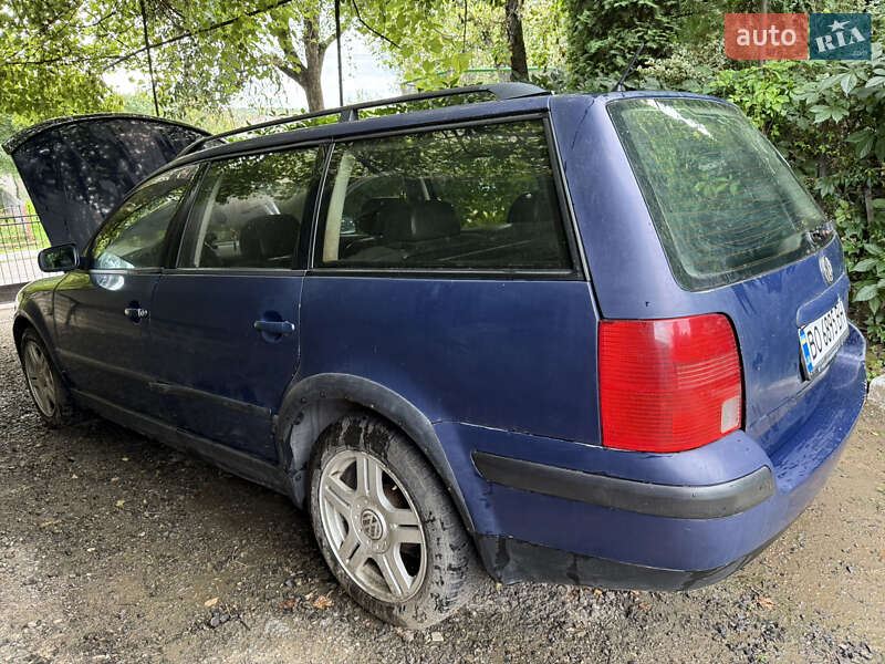 Универсал Volkswagen Passat 1998 в Залещиках