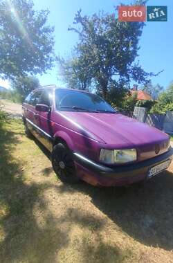 Універсал Volkswagen Passat 1993 в Харкові