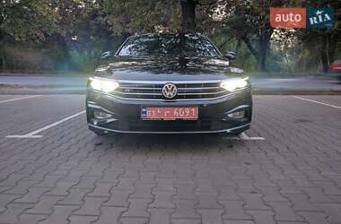 Універсал Volkswagen Passat 2020 в Луцьку