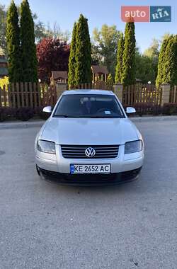 Седан Volkswagen Passat 2005 в Дніпрі