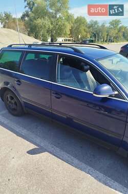 Универсал Volkswagen Passat 2004 в  фото 53 Универсал Volkswagen Passat 2004 в