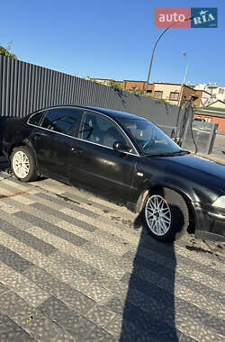 Седан Volkswagen Passat 2001 в  фото 6 Седан Volkswagen Passat 2001 в