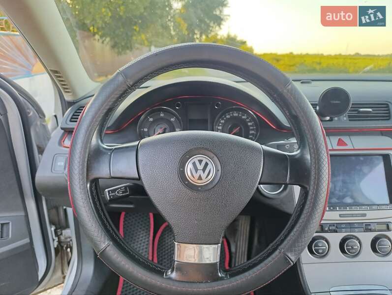 Універсал Volkswagen Passat 2007 в Ярмолинцях