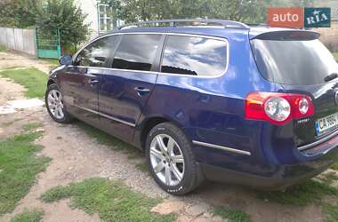 Універсал Volkswagen Passat 2010 в  фото 2 Універсал Volkswagen Passat 2010 в