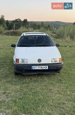 Універсал Volkswagen Passat 1992 в Калуші