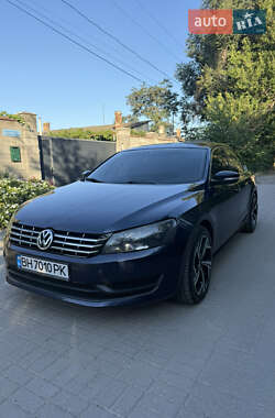 Седан Volkswagen Passat 2014 в Одесі