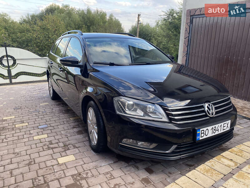 Универсал Volkswagen Passat 2011 в Бучаче